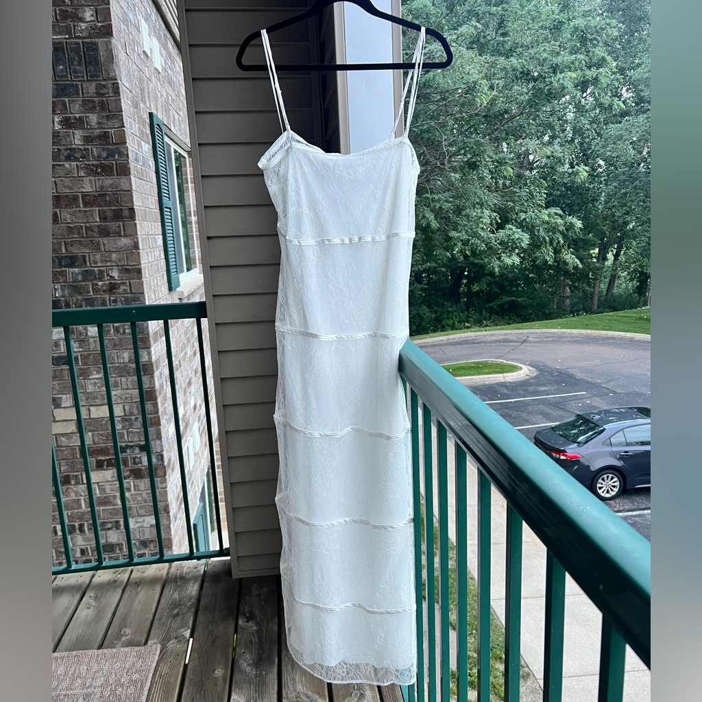 Gianni Bini White Lace Maxi Dress Nwt Size 8 Caelynn Bell Bridal Formal Tiered